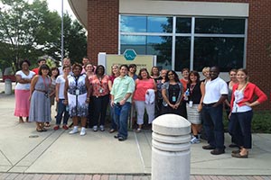 综合实验室服务部